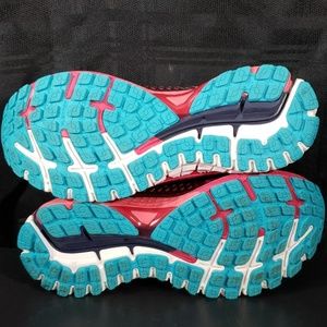 Brooks Shoes - Brooks Adrenaline GTS 15 Raspberry Size 9.5 Brooks Shoes - Brooks Adrenaline GTS 15 Raspberry Size 9.5